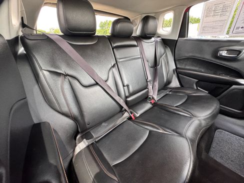 Used 2019 Jeep Compass Limited FWD image 27