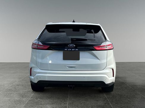 Used 2022 Ford Edge ST-Line w/ Class II Trailer Tow Package AWD/4WD image 6