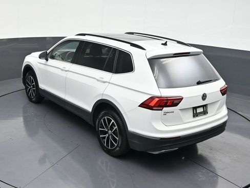 Used 2021 Volkswagen Tiguan SEL image 18