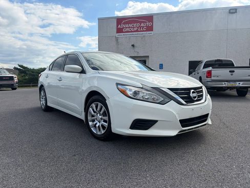 Used 2017 Nissan Altima 2.5 S w/ Power Driver Seat Package FWD image 15