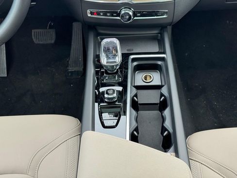 New 2026 Volvo XC60 B5 Plus w/ Climate Package image 14