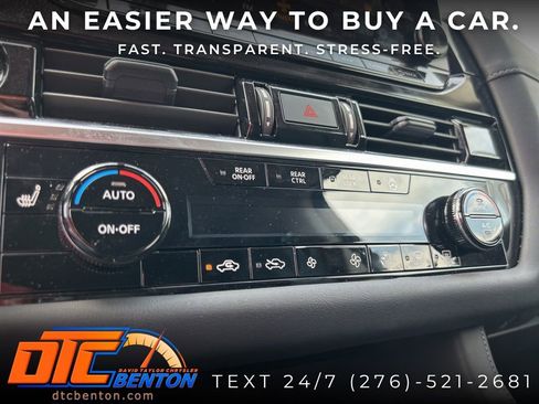 Used 2025 Nissan Pathfinder SL AWD/4WD image 23