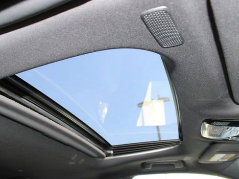 Certified 2025 Lexus RX 350 Premium FWD image 6