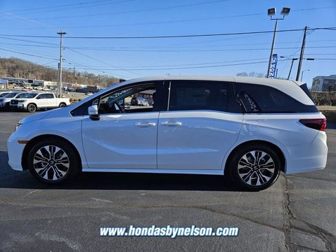 New 2026 Honda Odyssey Elite image 4