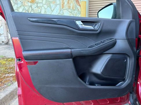 Used 2023 Ford Escape ST-Line w/ Tech Pack #1 image 20