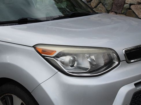 Used 2015 Kia Soul ! w/ Sun & Sound Package image 39