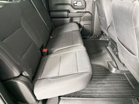 Used 2022 Chevrolet Silverado 1500 Custom image 13