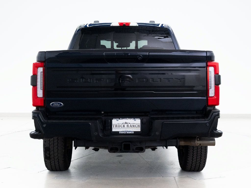 Used 2025 Ford F350 Platinum AWD/4WD image 8