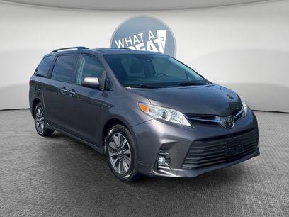 Used 2019 Toyota Sienna XLE