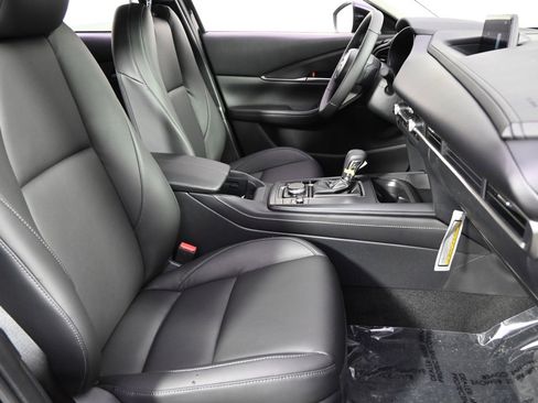 New 2026 MAZDA CX-30 AWD 2.5 S w/ Select Sport Pkg image 16