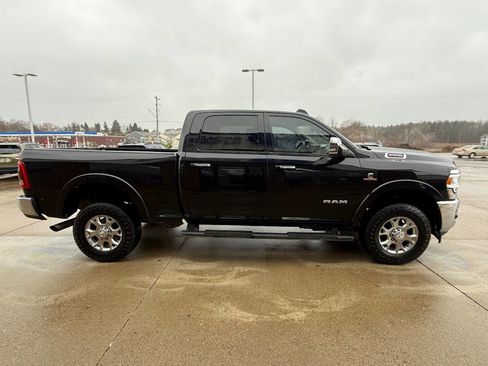 Used 2022 RAM 2500 Laramie image 6