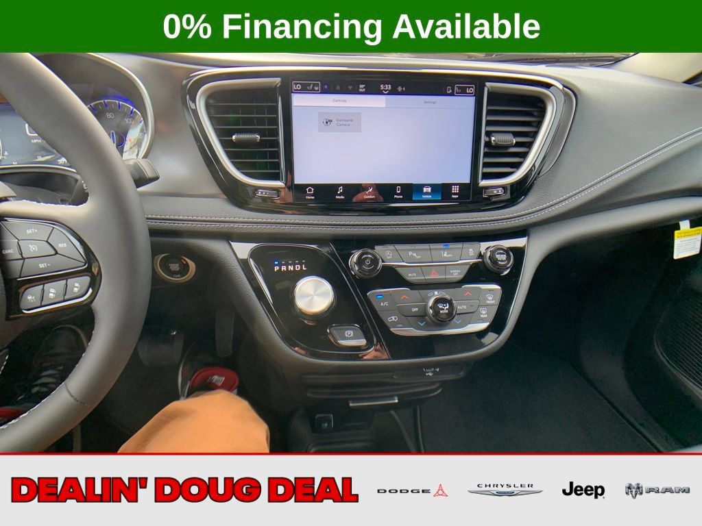 New 2026 Chrysler Pacifica Select w/ S Appearance Package AWD/4WD image 18