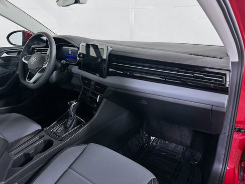 New 2026 Volkswagen Jetta SE FWD image 26