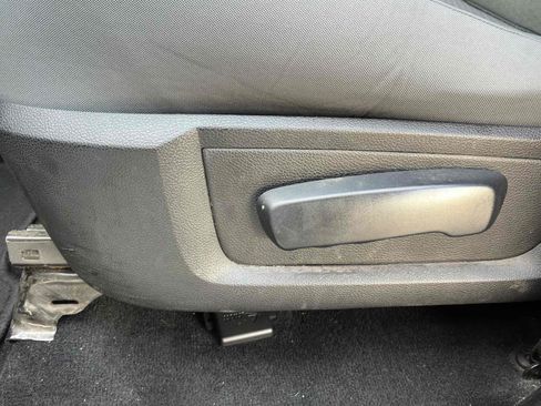 Used 2013 RAM 1500 Express AWD/4WD image 35