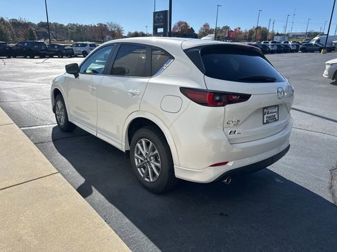 New 2025 MAZDA CX-5 AWD 2.5 S w/ Select Package image 4