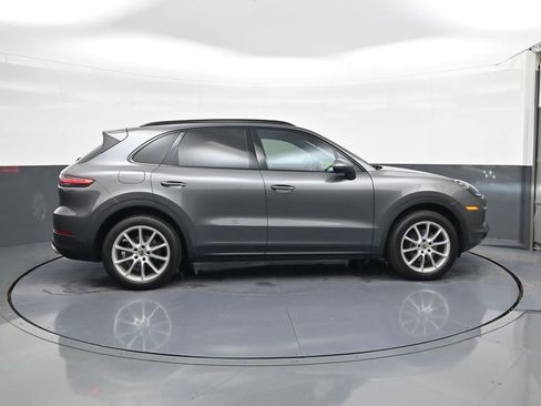 Used 2019 Porsche Cayenne AWD/4WD image 8