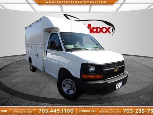 Used 2013 Chevrolet Express 3500 image 3