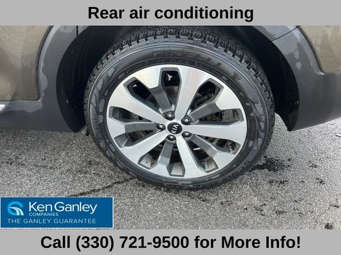 Used 2020 Kia Telluride S w/ S 8 Passenger Seating Package AWD/4WD image 21