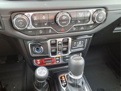 New 2026 Jeep Gladiator Rubicon AWD/4WD image 19