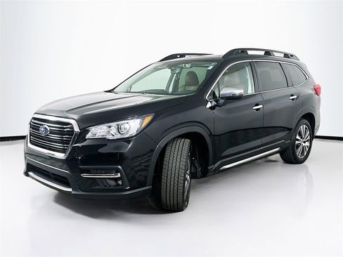 Used 2022 Subaru Ascent Touring image 2