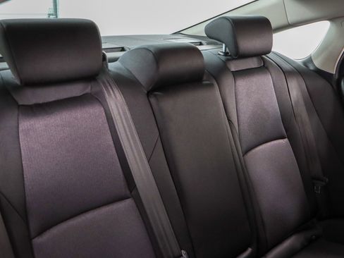 Used 2021 Honda Accord EX image 28