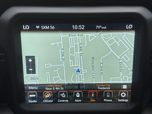 Used 2023 Jeep Wrangler Unlimited Sahara w/ Cold Weather Group AWD/4WD image 21