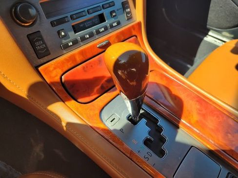 Used 2006 Lexus SC 430 Convertible RWD image 20
