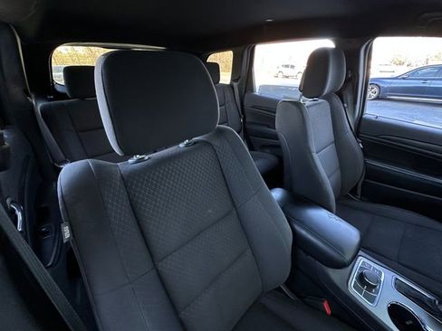Used 2019 Jeep Grand Cherokee Laredo image 35