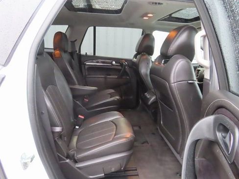 Used 2017 Buick Enclave Leather image 29