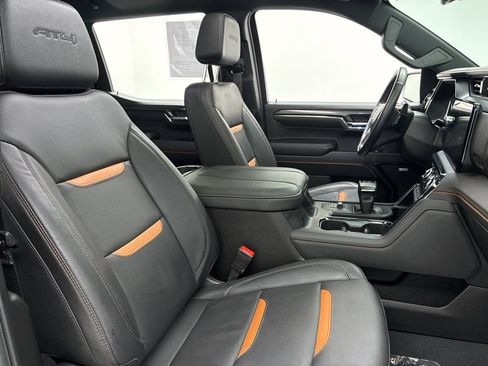 Used 2024 GMC Sierra 1500 AT4 w/ Technology Package AWD/4WD image 49