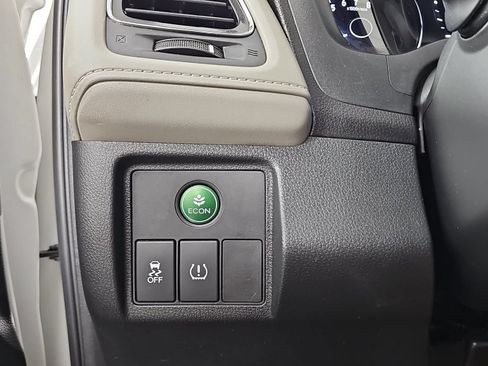 Used 2017 Honda HR-V EX-L image 24