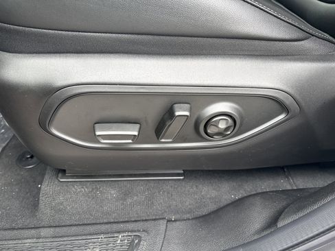 New 2025 Jeep Grand Cherokee L Limited image 18