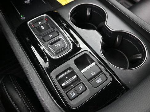 Certified 2024 Honda Pilot EX-L image 29