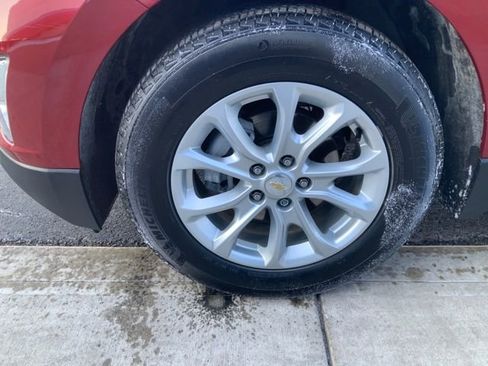 Used 2019 Chevrolet Equinox LT image 10