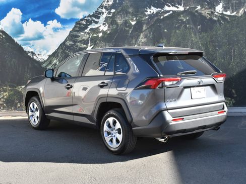 Certified 2025 Toyota RAV4 LE image 9