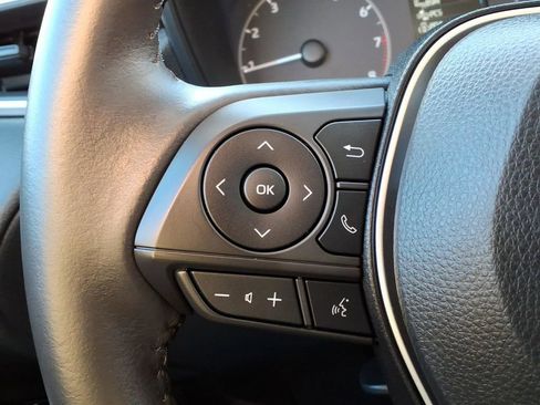 Used 2023 Toyota Corolla Cross LE image 19