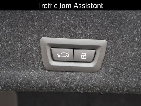 New 2026 BMW 330i xDrive Sedan w/ Premium Package image 20