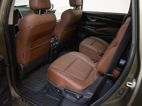 Used 2024 Subaru Ascent Touring AWD/4WD image 21