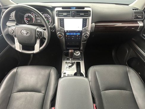 Used 2022 Toyota 4Runner Limited image 9