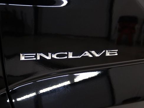 Used 2023 Buick Enclave Avenir w/ Avenir Technology Package image 11