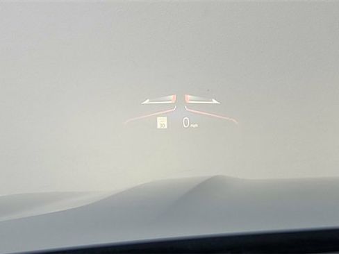 Used 2025 BMW X7 xDrive40i w/ M Sport Package image 43