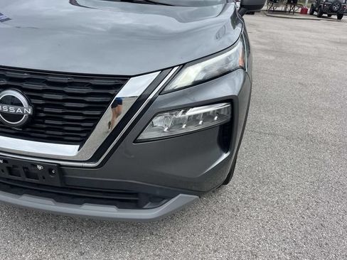 Used 2023 Nissan Rogue SV AWD/4WD image 9