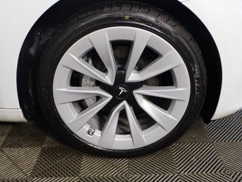 Used 2023 Tesla Model 3 Standard Range image 24