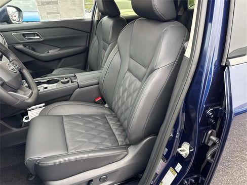 New 2026 Nissan Rogue Platinum w/ Platinum Premium Package image 24