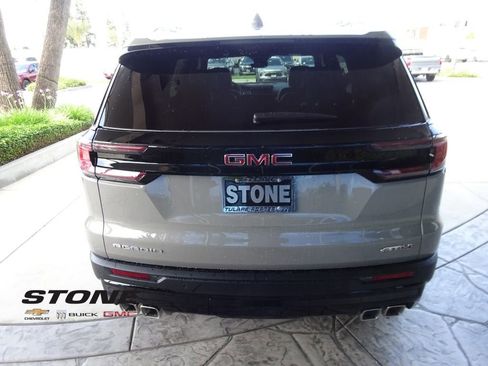 New 2026 GMC Acadia AT4 image 7