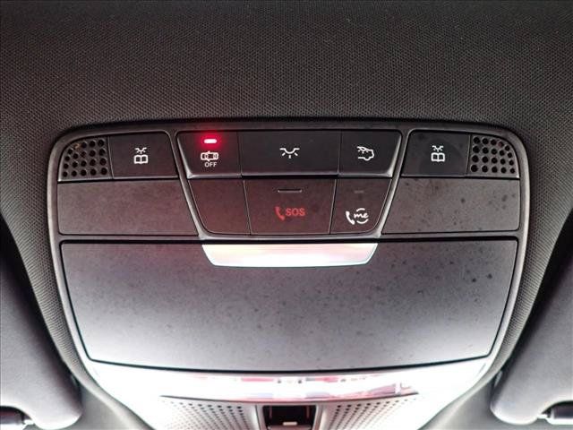 Used 2022 Mercedes-Benz GLC 300 4MATIC image 23