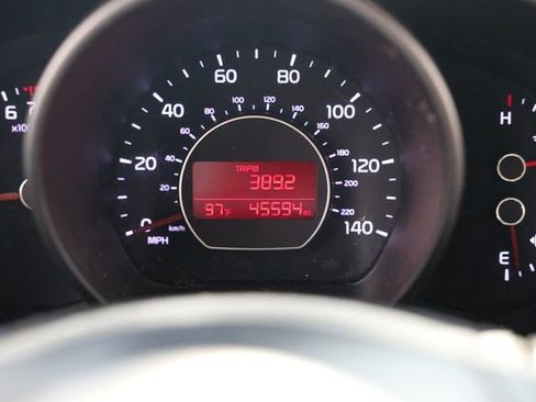 Used 2016 Kia Soul FWD image 44
