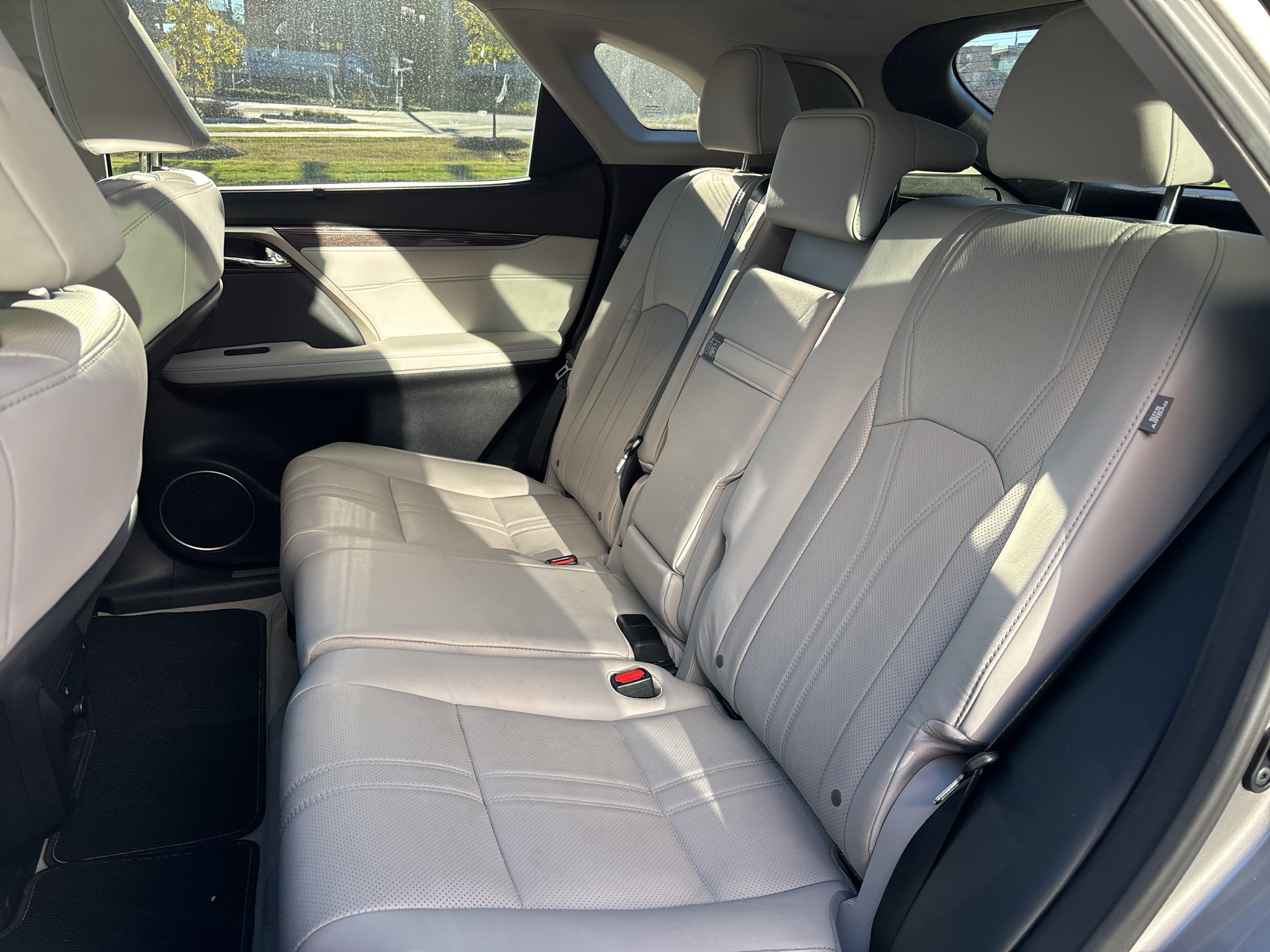 Used 2017 Lexus RX 350 FWD w/ Luxury Package image 13