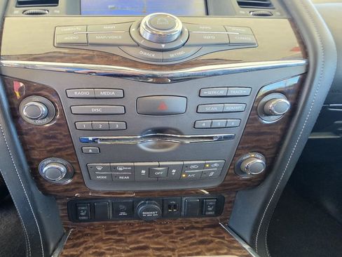 Used 2018 Nissan Armada SL w/ Moonroof Package AWD/4WD image 18
