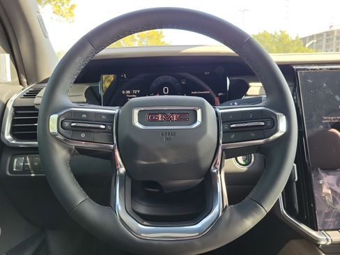 New 2025 GMC Acadia Elevation w/ Elevation Premium Package image 9